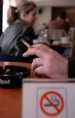 Цигарите се връщат в македонските кафенета