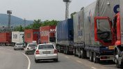 Пътната агенция спира тежките камиони заради жегата