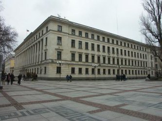 Ангел Найденов смени ключови шефове в отбраната