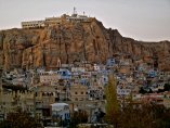 Ислямистки бунтовници завзеха историческо християнско селище в Сирия