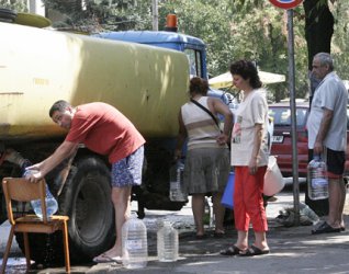 На воден режим са 90 694 българи в четири града и 156 села