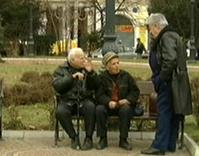 Орешарски обеща "по-спокоен живот" на възрастните хора
