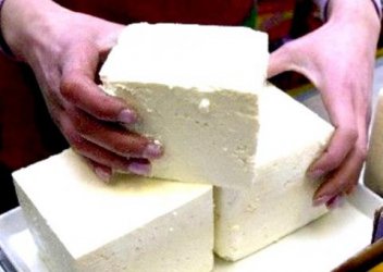Над 34 тона сирене и кашкавал се изпариха от хасковски склад на Държавния резерв