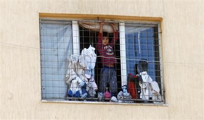 Държавата засега няма да праща нови бежанци в София