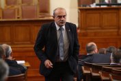 Викове "Оставка!" довели до скандал с депутат от "Атака" в Гърция