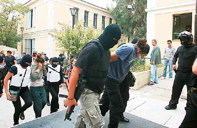 В. "Етнос": Нови градски партизани в Гърция