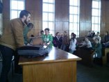 Протестиращите студенти поискаха оставката на ректора на УНСС