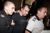 Пияният шофьор, убил млада жена и дете, на свобода срещу 1000 лева гаранция