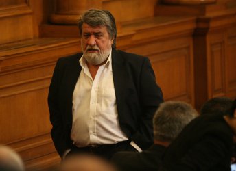 Вежди Рашидов. Сн. БГНЕС