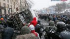 Над 1500 души са ранени, а един е загинал при нови сблъсъци в Украйна