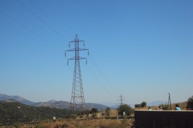 ЕВН ще иска поскъпване на тока между 7 и 9%
