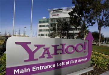 Хакери разбиха електронната поща Yahoo