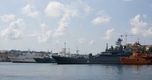 Кораби от Черноморския флот на Русия в Крим. 