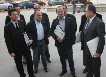 Реформаторският блок внася документите си за евроизборите. Сн. БГНЕС