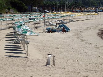Всички плажове със спасители през новия туристически сезон