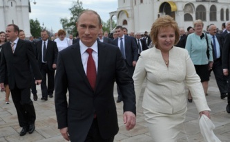 Владимир Путин и бившата му съпруга Людмила.