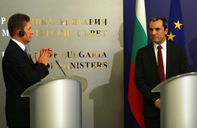 Шефът на "Газпром" Алексей Милер и премиерът Пламен Орешарски