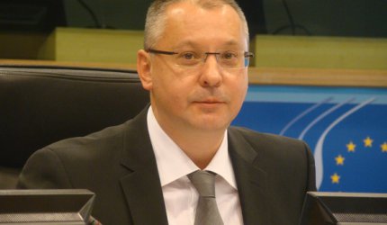 Предизборно Станишев призна, че БСП търпи негативи заради "коалицията с ДПС"