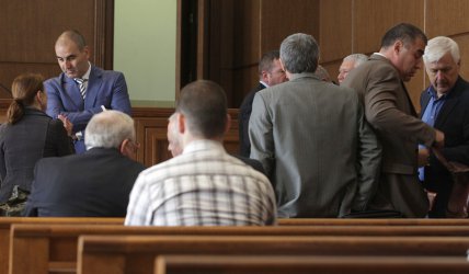 Цветанов и останалите подсъдими в съдебната зала. Сн.: БГНЕС