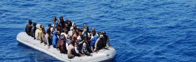 Десетки нелегални имигранти вероятно са загинали при корабокрушение до Лампедуза