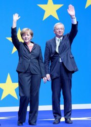 Ангела Меркел и Жан-Клод Юнкер. Сн.:Сайт на ЕНП