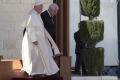 Президентите на Израел и Палестина ще посетят заедно Ватикана по покана на папата