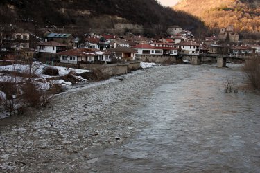 Река Янтра край Велико Търново, сн. БГНЕС