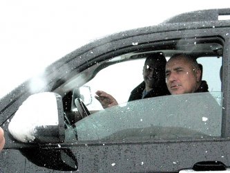 Борисов обясни защо е готов за премиер: Когато зимата има буря, мъжът кара колата