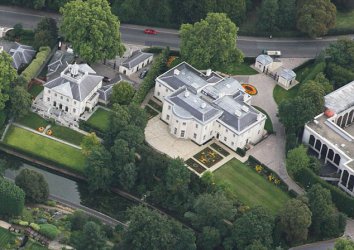 Руски олигарх плаща 120 млн лири за най-скъпата къща във Великобритания
