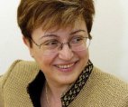 Близнашки ще убеждава Станишев да подкрепи Кристалина Георгиева за "външен министър" на ЕС