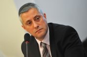 Лидерът на СДС спуска на вътрешния министър списък за уволнение на полицейски шефове