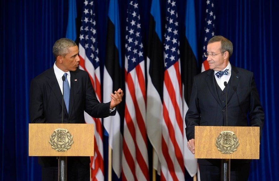 Президентите на САЩ и Естония по време на пресконференцията им в Талин.