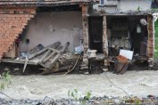 Тръгна разчистването на потопените селища и огледите на щетите