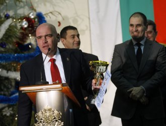 Явор Колев получава награда "Полицай на годината" през 2011 г. Сн.: БГНЕС