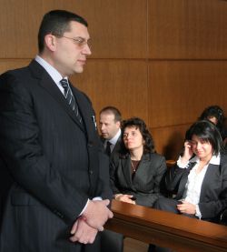 Прокуратурата иска Марио Николов да бъде съден задочно за източването на САПАРД