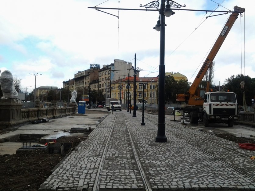 Трамвайното движение по Лъвов мост се възстановява от сряда