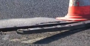 Отцепена релса на магистрала "Хемус" пръсна гумите на 5 коли