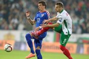 България си вкара автогол и загуби от Хърватия с 0:1