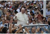Папата осъди злоупотребата с религия за оправдаване на насилието