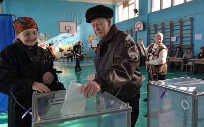Украйна гласува за силно прозападен парламент