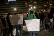 Протестиращи срещу връщането на Рашидов в Министерството на културата го "искат за финансов министър"