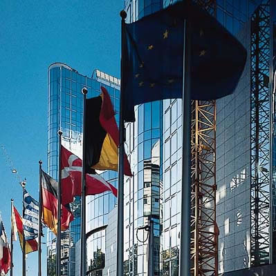 Брюксел отблокира парите за българските градове и туризъм
