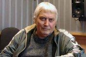 Писателят Владо Даверов е бил пребит