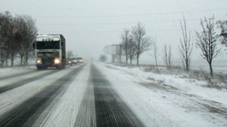 Снеговалежите у нас засега не създават сериозни проблеми