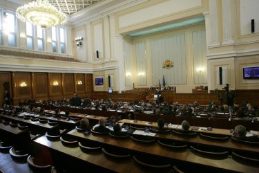 НС обяви обществена поръчка, за да застрахова живота на депутатите