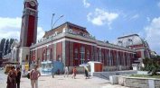 Кабинетът ще дава на концесия летище Пловдив и жп гара Варна