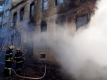 Сграда се срути при пожар във Варна