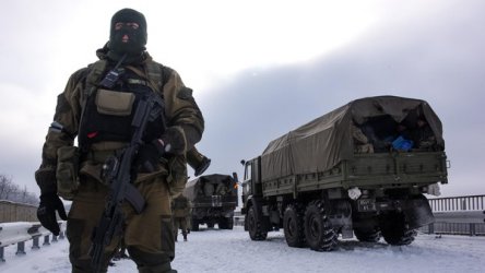 "Ню Йорк таймс": САЩ обмислят да доставят оръжие на украинските сили
