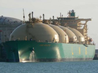 Ерата на газовите танкери вещае беди за Русия