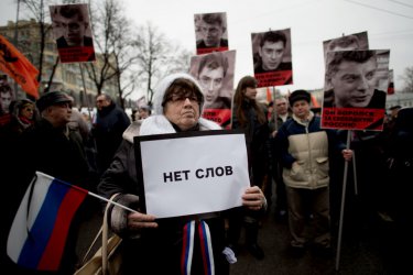 Хипотези, пропаганда и прогнози след убийството на Немцов